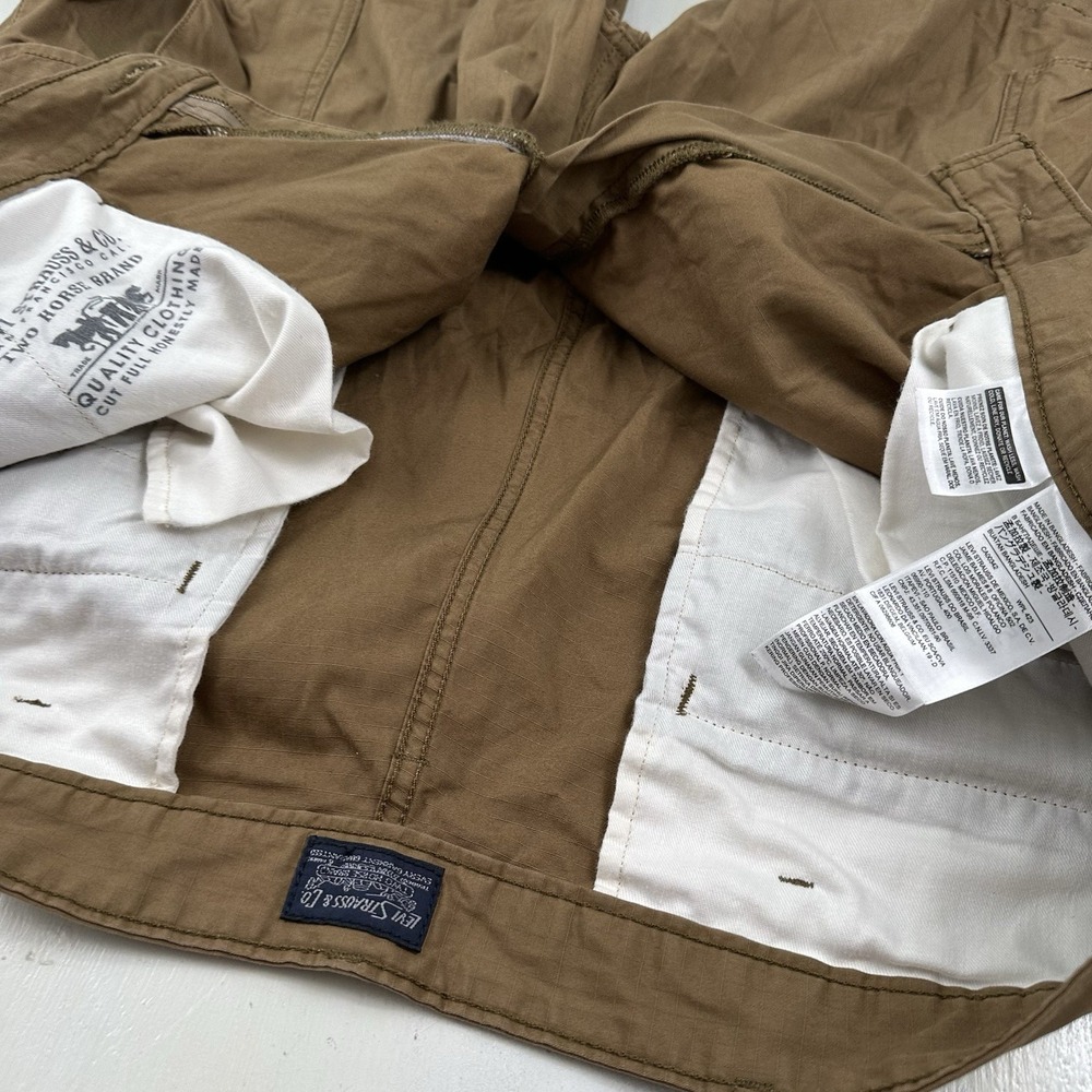 Levi's Ripstop Cargo Shorts Mens 40x10 Brown Khaki Military Skater White‎ Tab - Picture 13 of 15